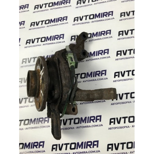 Ступица передняя левая 33 зуба Opel Astra H 2004-2010 13231678